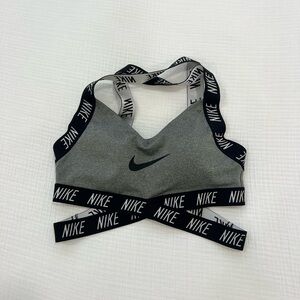 Women’s Nike Sports Bra XS